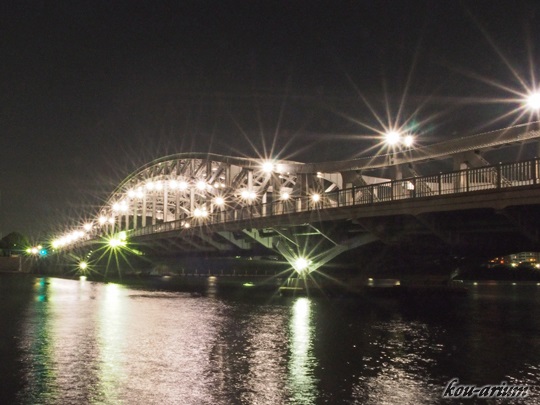 夜の白鬚橋