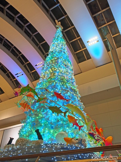 クイーンズスクエア横浜のクリスマスツリー