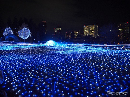 東京ミッドタウンのクリスマスイルミネーション